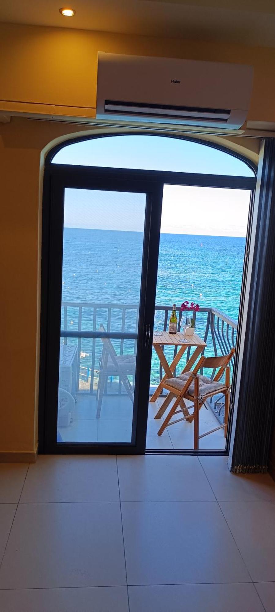 Zebbug  Marsalforn Sea Front Studio 아파트 외부 사진